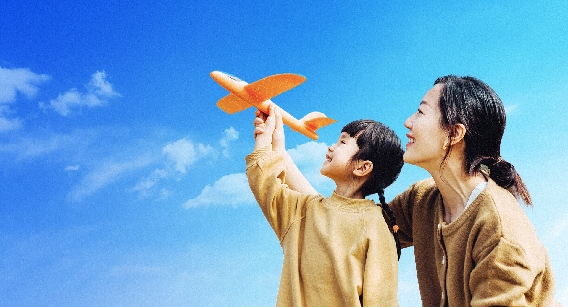 努力成為中國領(lǐng)先、具有國際影響力、<br>受到社會(huì )尊重的血液制品專(zhuān)業(yè)公司